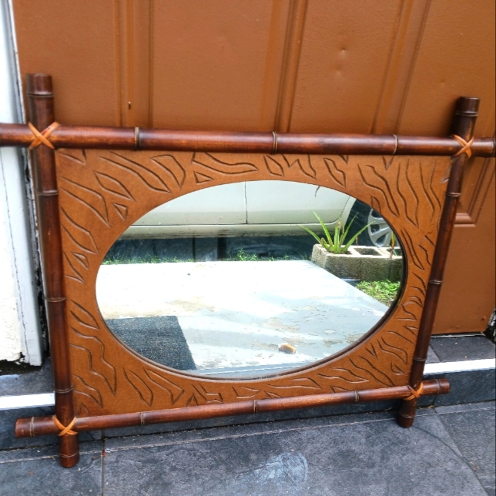 🪵Bamboo Wood Vintage Framed Mirror🏕🏠Size 28"×22",A Nice Wall Mirror.🏡🏣